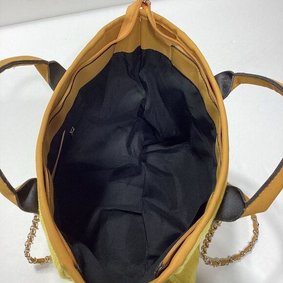 Lily&Bean London The Lily Canvas Medium Monogrammed Fabric Box Bag - Picture 13 of 14